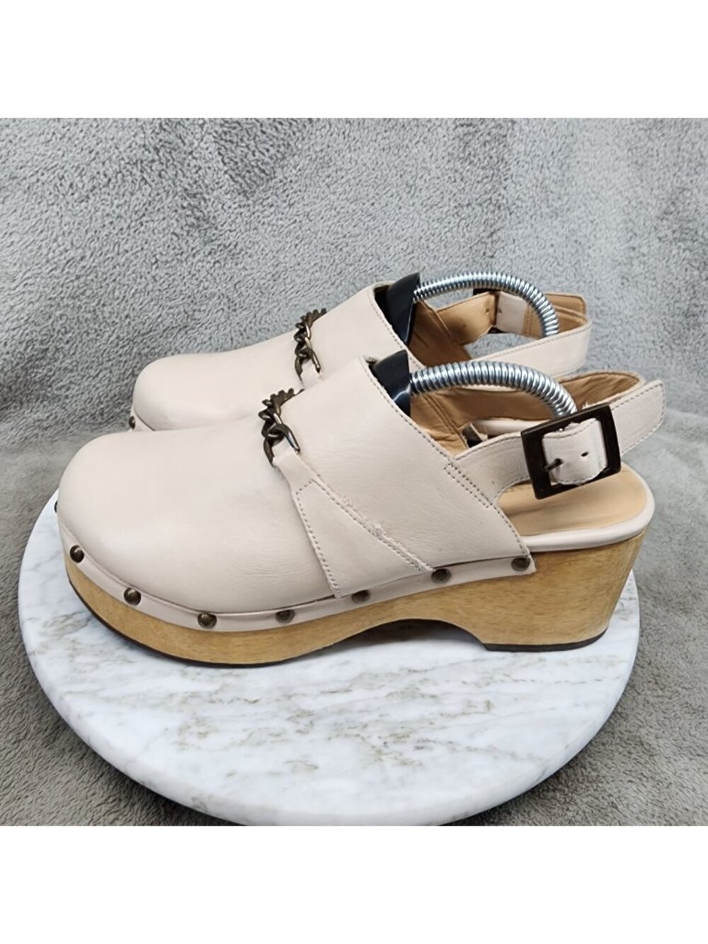Silent D Shoes Womens EU 37 Size 6.5 Beige Leather Georgia Wooden Clogs *Read*